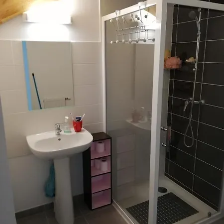 Séjour chez l'habitant Privee Dans Happy Maison Calme